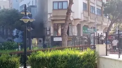 Bursa’nın Karacabey ilçesinde elektrik trafosunda meydana gelen patlama sonrası yangın