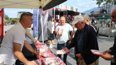 Bursa Büyükşehir Belediyesi, 30 Ağustos Zafer Haftası kapsamında kentin farklı