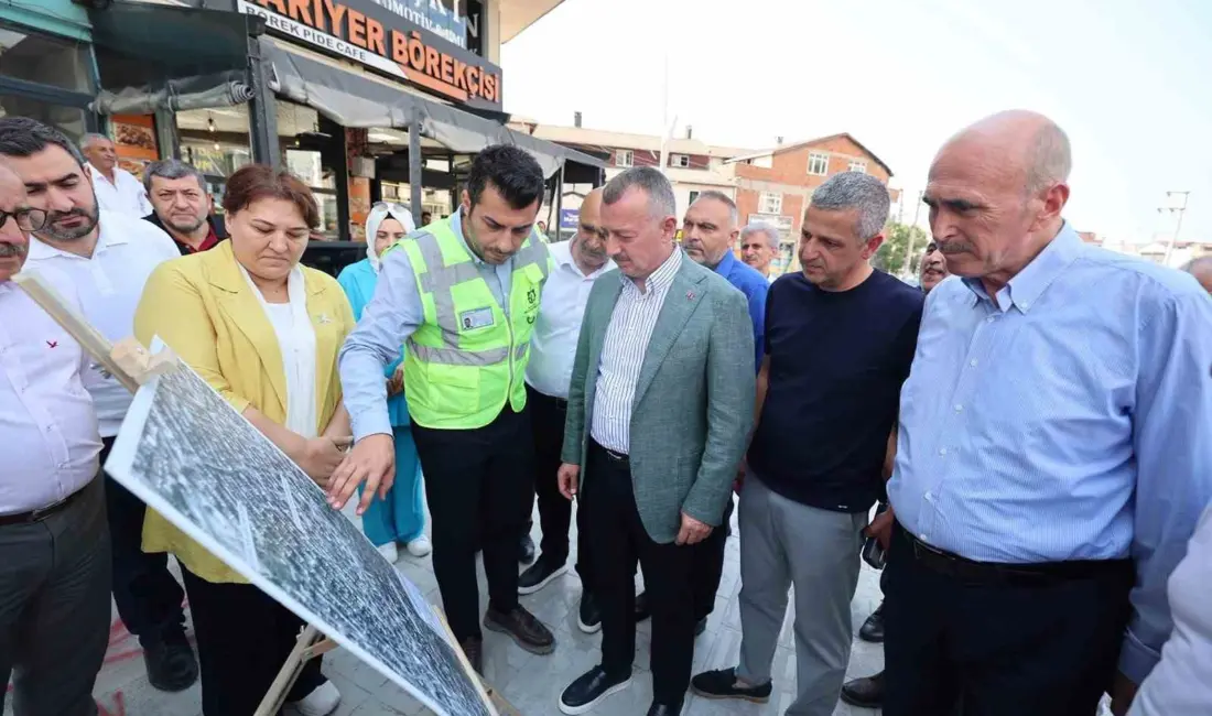 Kocaeli Büyükşehir Belediye Başkanı Tahir Büyükakın, Çayırova’da altyapısı yenilenen Uğur