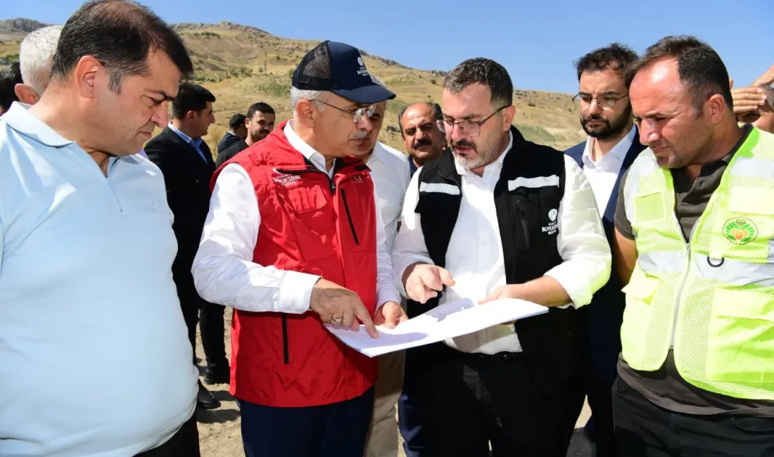 Malatya Büyükşehir Belediye Başkanı Sami Er, şehrin her noktasında yoğun