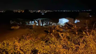 Bursa’nın İnegöl ilçesinde mevsimlik işçilerin kaldığı çadır kentte iki grup