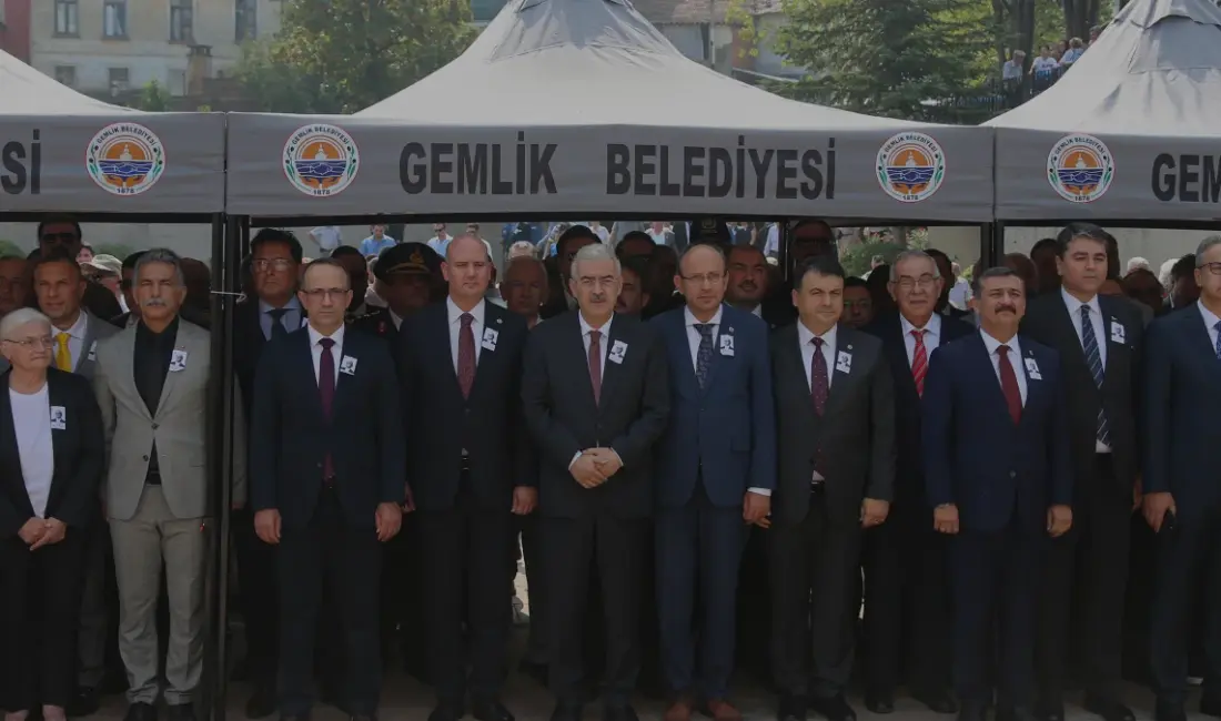 3. Cumhurbaşkanı Celal Bayar, vefatının 40. yıl dönümünde Gemlik Umurbey'deki