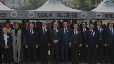 3. Cumhurbaşkanı Celal Bayar, vefatının 40. yıl dönümünde Gemlik Umurbey'deki