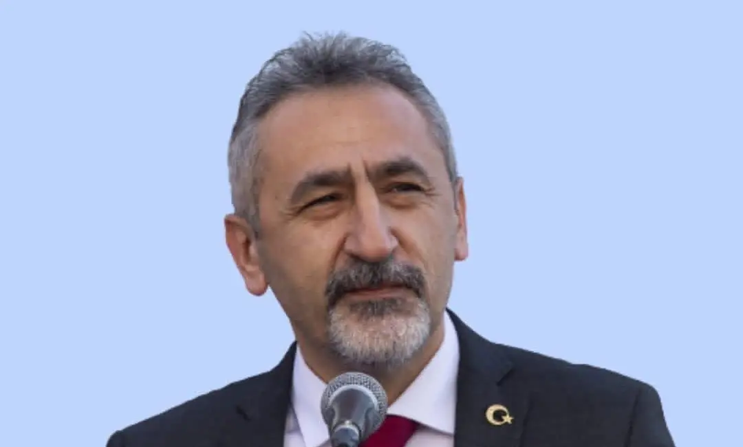 CHP Ordu Milletvekili Mustafa Adıgüzel, görevden uzaklaştırılan Ekrem İmamoğlu başta
