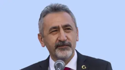 CHP Ordu Milletvekili Mustafa Adıgüzel, görevden uzaklaştırılan Ekrem İmamoğlu başta