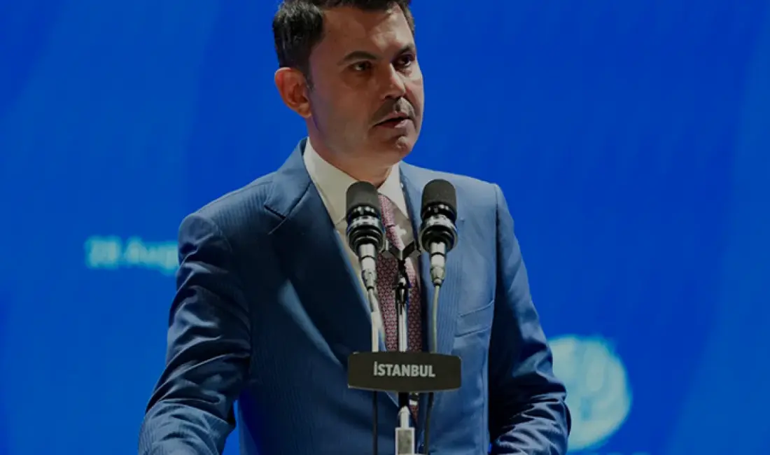 COP31 Başkanı Murat Kurum, gençlerle bir araya geldiği NextGenCOP30.5 Zirvesi'nde