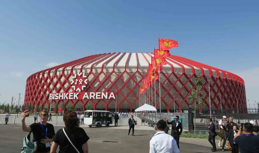 Cumhurbaşkanı Recep Tayyip Erdoğan, Bişkek Arena’da düzenlenen 6. Göçebe Oyunları