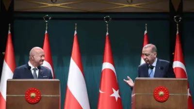 Cumhurbaşkanı Recep Tayyip Erdoğan, Avusturya Başbakanı Christian Stocker ile görüşmesinde,