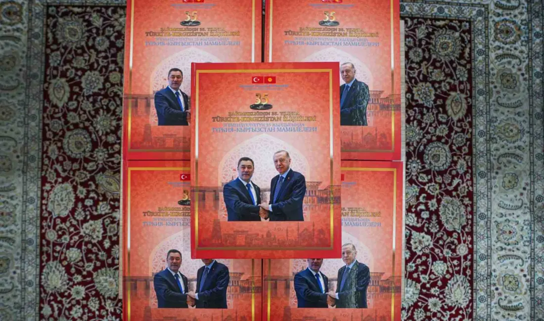 Cumhurbaşkanı Recep Tayyip Erdoğan, Türkiye-Kırgızistan ilişkilerinin kaleme alındığı ve takdim