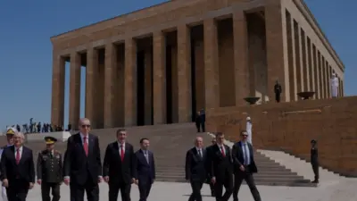Cumhurbaşkanı Erdoğan başkanlığındaki YAŞ üyeleri, 2026 yılı toplantısı öncesinde Anıtkabir'i