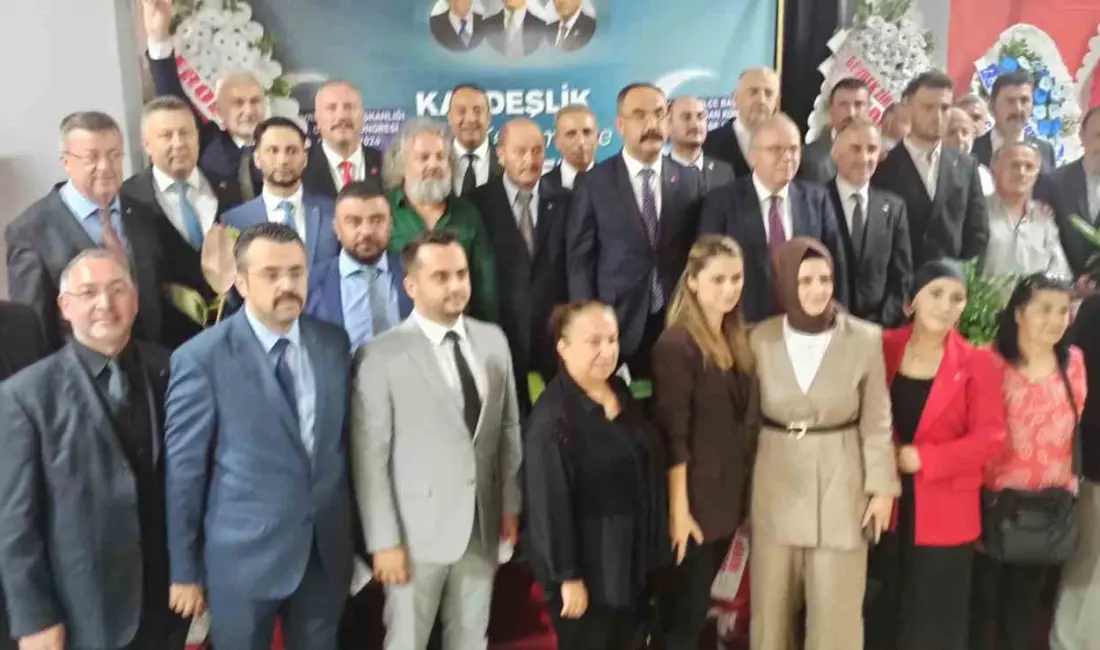 Devrek Milliyetçi Hareket Partisi’nde bayrak değişimi gerçekleşti. Zonguldak’ın Devrek ilçesinde