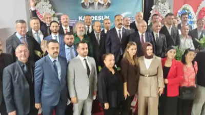 Devrek Milliyetçi Hareket Partisi’nde bayrak değişimi gerçekleşti. Zonguldak’ın Devrek ilçesinde