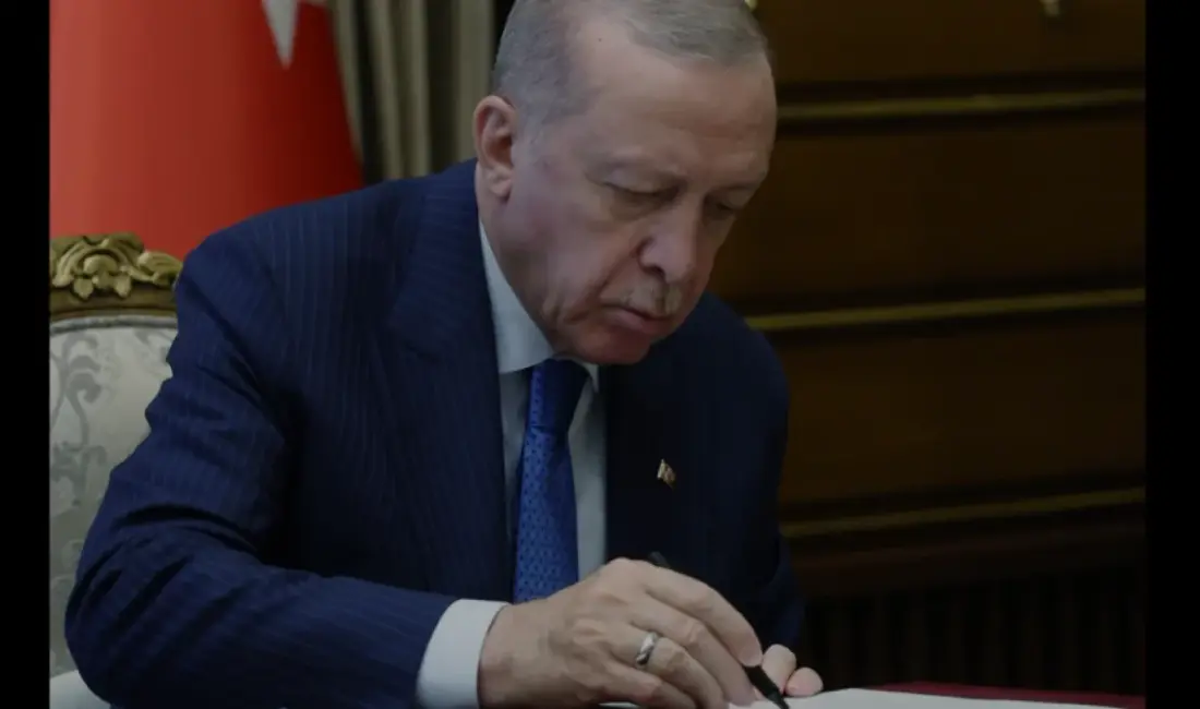 Cumhurbaşkanı Erdoğan'ın imzasıyla İzlanda, Ukrayna, Hollanda büyükelçilikleri ile BM Cenevre