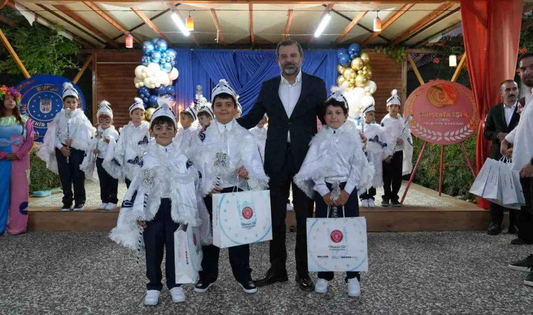 Gürsu Belediyesi’nin her yıl geleneksel olarak düzenlediği toplu sünnet şöleni,