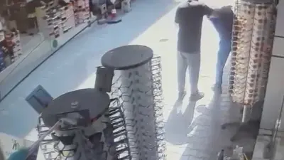 Bursa’da boğazına sakız kaçan PTT kurye çalışanı ölümden döndü. Talihsiz
