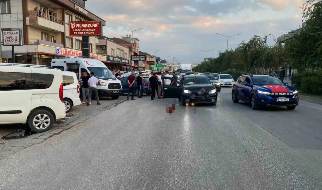 Bursa’nın İnegöl ilçesinde iki otomobilin çarpışması sonucu meydana gelen trafik