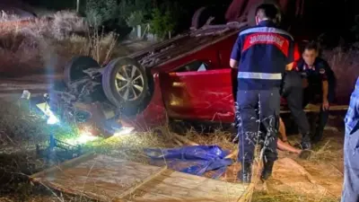 Bursa’nın İnegöl ilçesinde kontrolden çıkan otomobilin şarampole yuvarlanması sonucu meydana