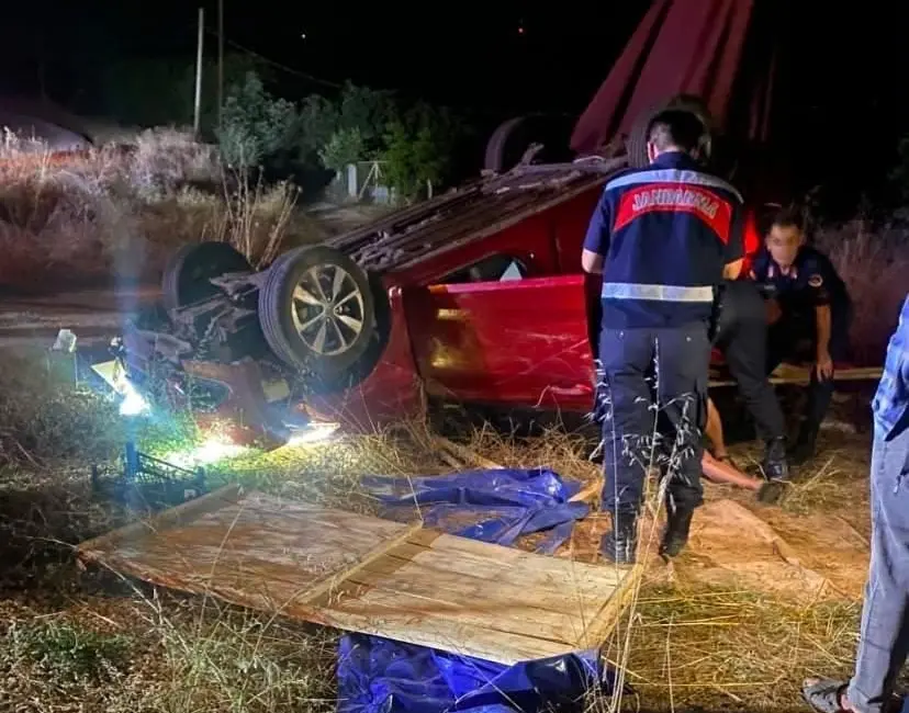 Bursa’nın İnegöl ilçesinde kontrolden çıkan otomobilin şarampole yuvarlanması sonucu meydana