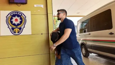 Bursa’nın İnegöl ilçesinde polis ekiplerinin düzenlediği uyuşturucu operasyonunda yaklaşık 50