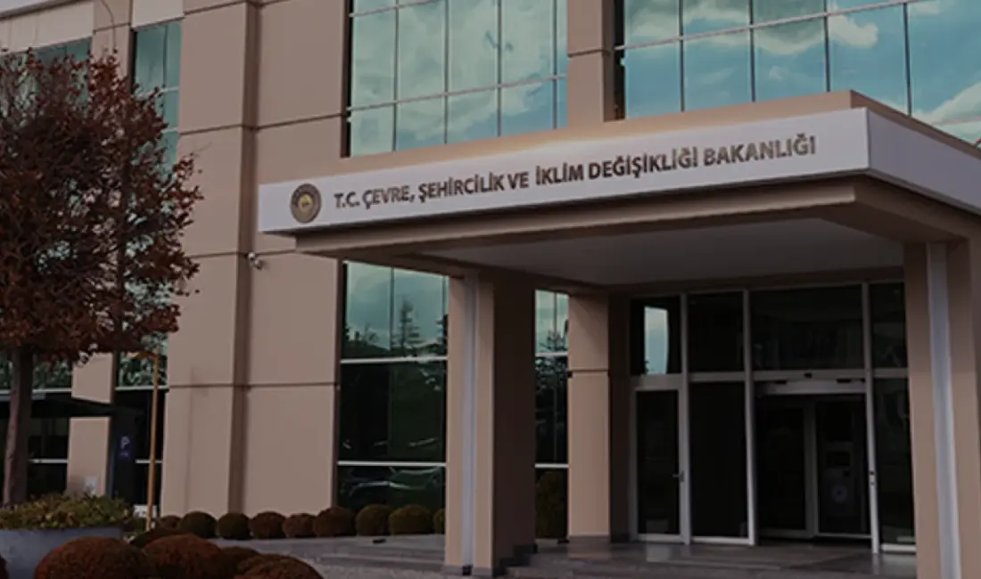 Çevre Bakanlığı, Yeşilköy Balıkçı Barınağında kaçak deşarj yapan İSKİ'ye Özel