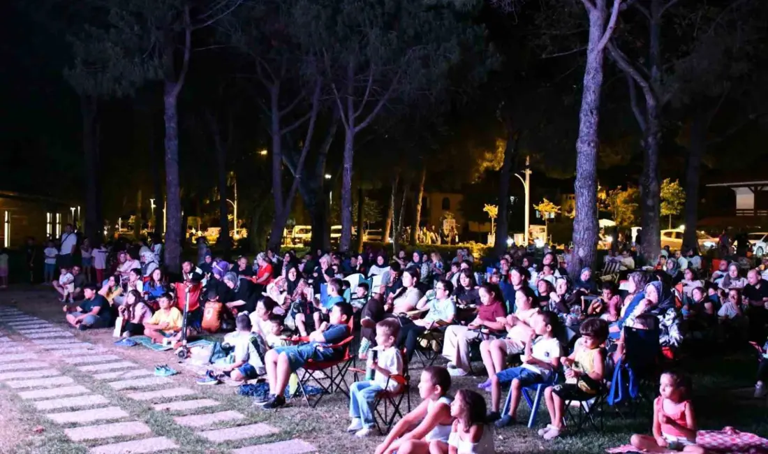 İznik Belediyesi’nin bu yıl dördüncüsünü düzenlediği “Nostaljik Yaz Akşamları” etkinlikleri