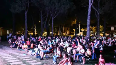 İznik Belediyesi’nin bu yıl dördüncüsünü düzenlediği “Nostaljik Yaz Akşamları” etkinlikleri
