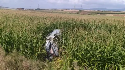 Karacabey-Bandırma karayolunda meydana gelen trafik kazasında 3 kişi yaralandı. Edinilen