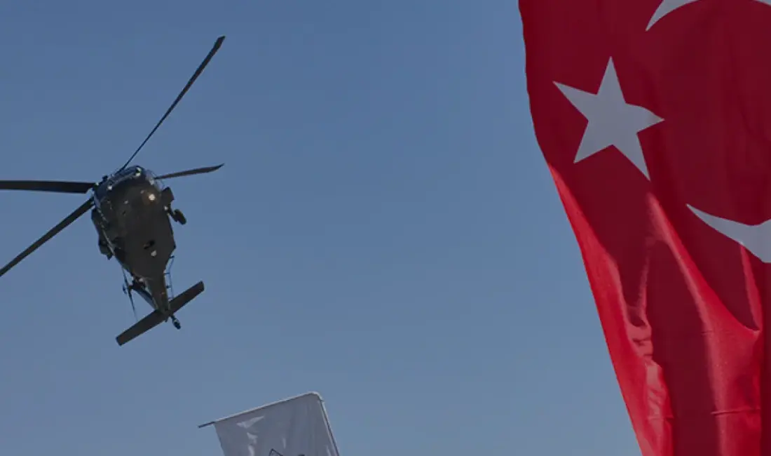 Malazgirt Zaferi'nin 955'inci yıl dönümü kutlamalarında Jandarma Genel Komutanlığı'nın helikopter