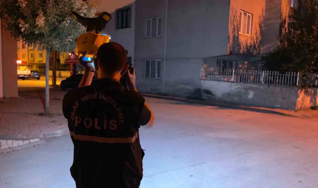 Bursa’nın İnegöl ilçesinde motosikletli bir şahıs, husumetlisini tüfekle yaraladı. Saldırının