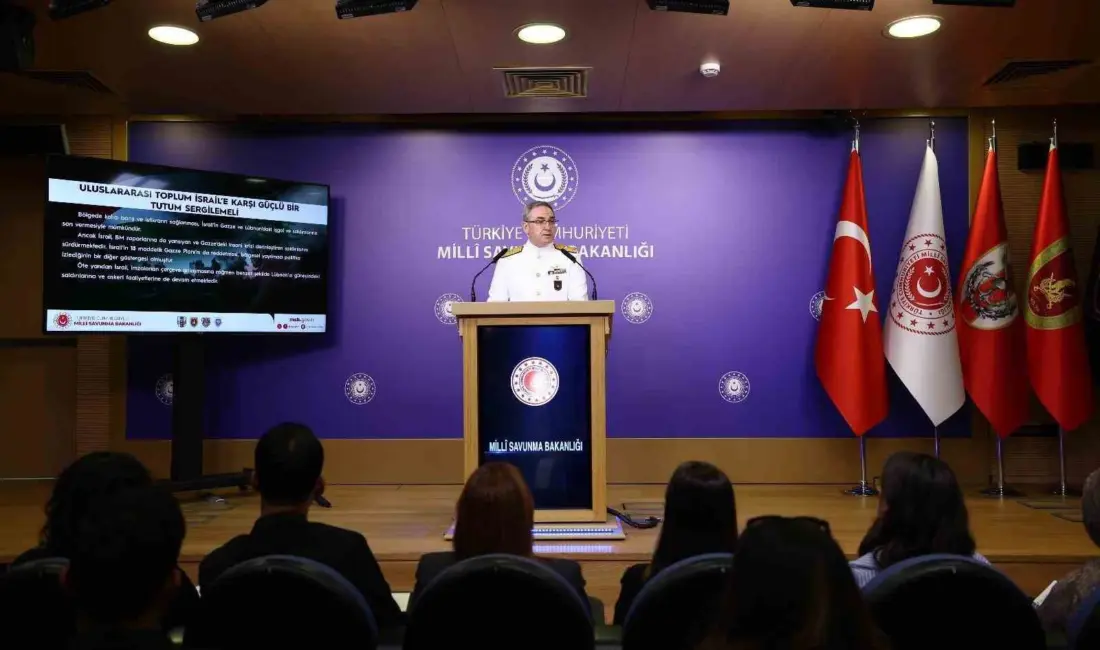 Milli Savunma Bakanlığı Basın ve Halkla İlişkiler Müşaviri Tuğamiral Zeki