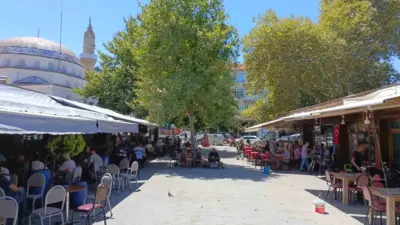 Mudanya’da Hal Meydanında bulunan işyerlerinin dün yapılan ihalesinde daha önceki