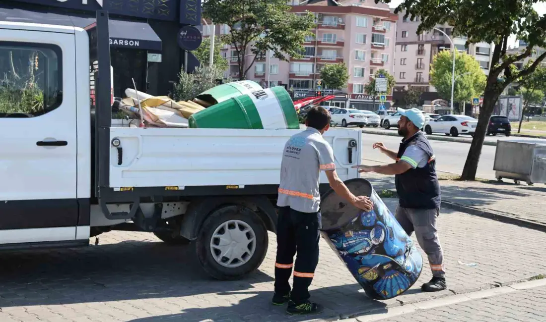 Nilüfer Belediyesi, ilçe genelindeki yaya, bisiklet ve engelli yollarını işgal