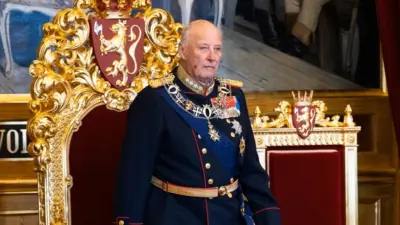 Norveç Kralı 5. Harald, vücudunda sıvı birikmesi nedeniyle hastanede tedavi