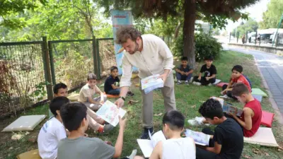 Osmangazi Belediyesi, çocukların kitapla bağını güçlendirmek ve okuma kültürünü yaygınlaştırmak