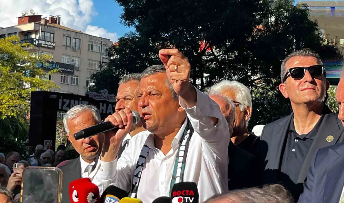 Yeni Parti Genel Başkanı Özgür Özel, “Yeni Parti, ev kadınlarının
