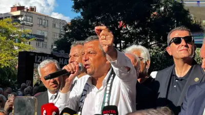 Yeni Parti Genel Başkanı Özgür Özel, “Yeni Parti, ev kadınlarının