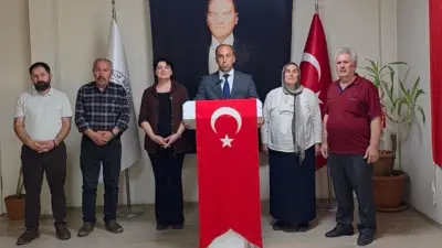 Posof Belediye Başkanı Erdem Demirci, CHP’den istifa ederek Yeni Parti’ye
