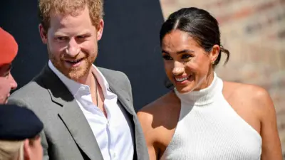 İngiliz medyasında çıkan haberlere göre Prens Harry ve eşi Meghan,