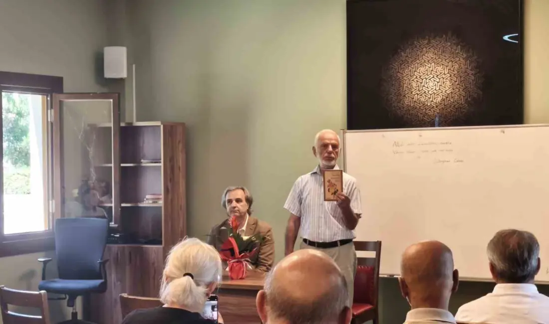 Tasavvuf alanındaki çalışmalarıyla tanınan Prof. Dr. Mustafa Kara Süleyman Çelebi