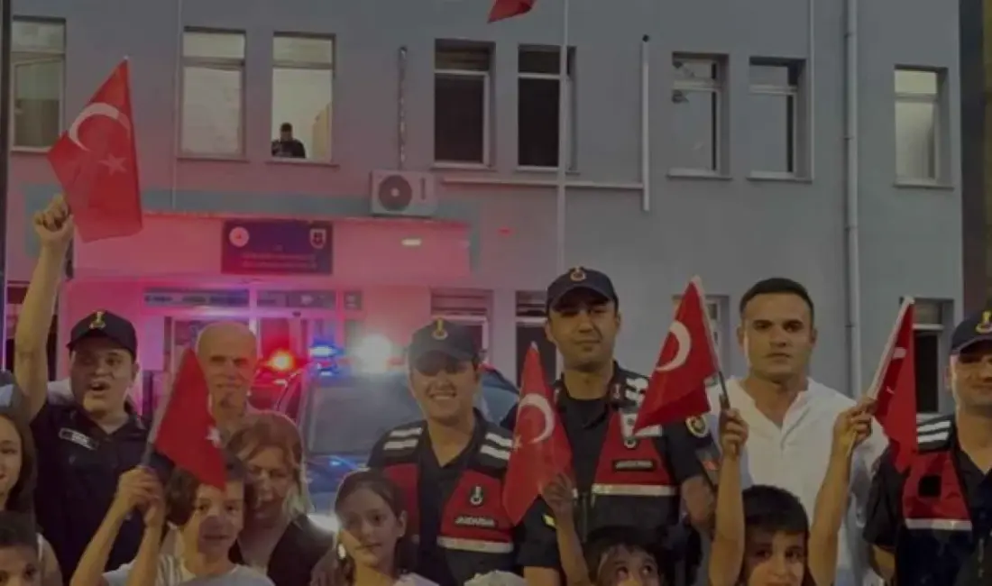Samsun'un Vezirköprü ilçesinde yaşayan bedensel engelli İlyas Mert Çelik, düzenlenen