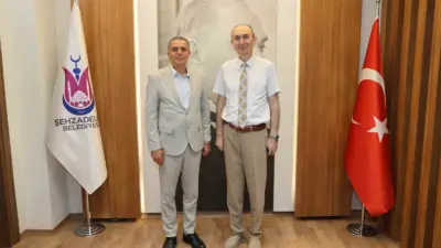 Şehzadeler Kaymakamı Günhan Yazar ile Belediye Başkanı Hakan Şimşek’in bir