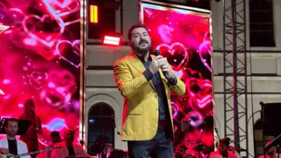 “Sivas Gurbetçi Buluşmaları ve Gastronomi Festivali” kapsamında arabesk müziğin sevilen