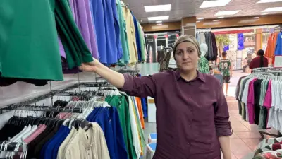 Termometrelerin 30’lu dereceleri gösterdiği yaz günlerinde ferahlatıcı kumaş ve renk