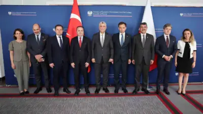 Ticaret Bakanı Ömer Bolat, Polonya’nın başkenti Varşova’ya düzenlediği resmi ziyaret