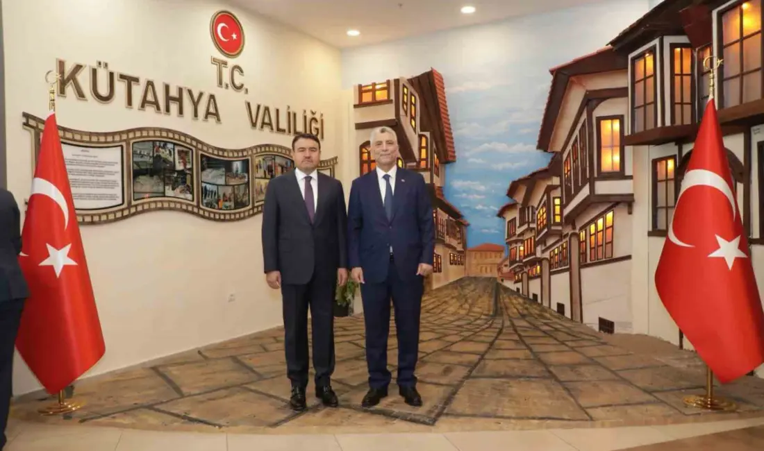Ticaret Bakanı Prof. Dr. Ömer Bolat, Kütahya Valisi Musa Işın’ı
