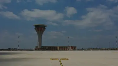 Ulaştırma Bakanı Uraloğlu, Türkiye'nin havalimanı yolcu kapasitesinin 26 AB ülkesinin