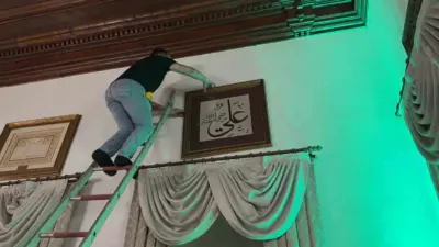 Bursa’da, Mehmed Muhyiddin Üftâde Hazretleri’nin makamında bulunan hat levhaları ihya