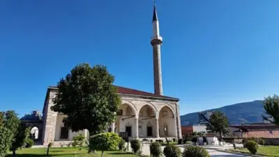 Kuzey Makedonya’nın başkenti Üsküp’te bulunan Osmanlı döneminden bugüne gelen Sultan