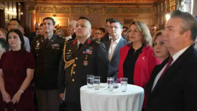 Türkiye’nin ABD Büyükelçisi Sedat Önal, Türkiye’nin Washington Büyükelçiliği konutunda 30