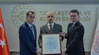 Türkiye'nin ilk yerli elektrikli lokomotifi E5000, TSI sertifikası alarak Avrupa